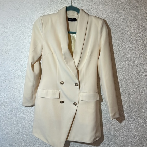 off white blazer dress or jacket - Picture 13 of 15